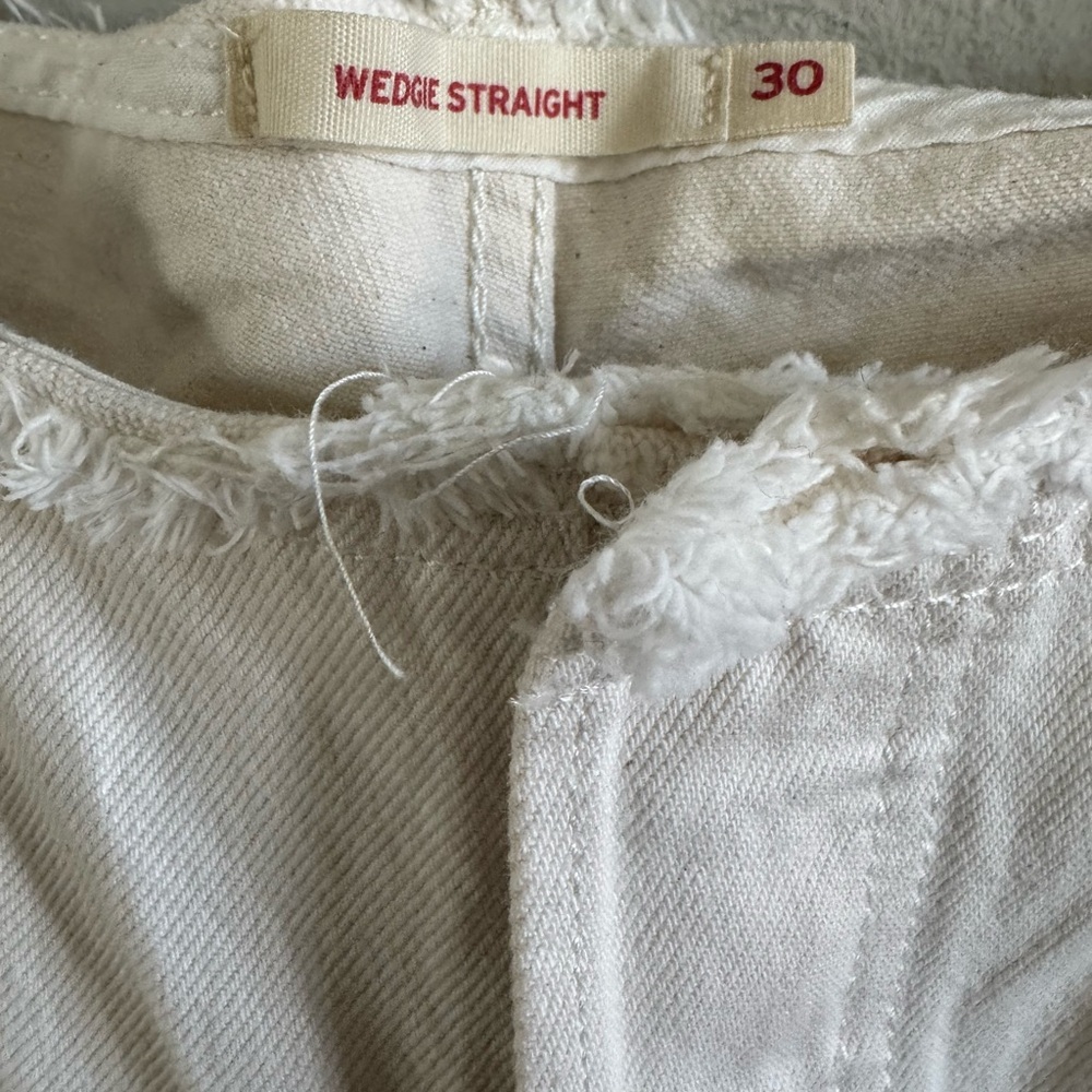 Levi’s Wedgie straight off white buttonfly jeans size 30 - Picture 5 of 9